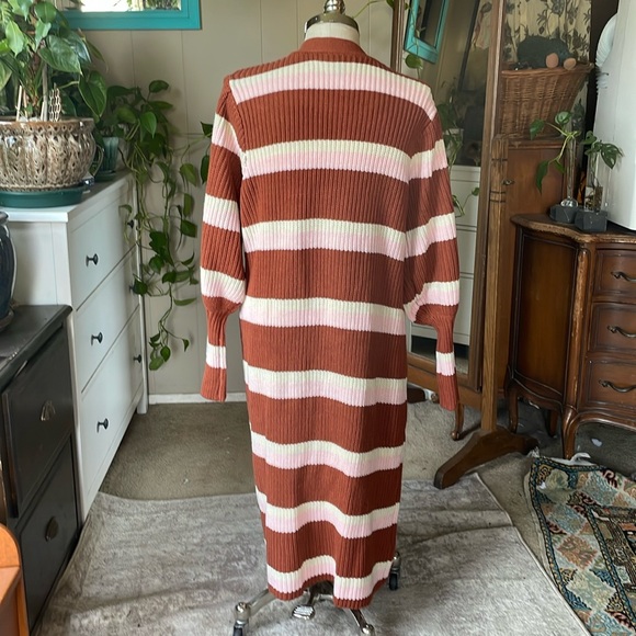 ELOQUII Elements puff sleeve cardigan sweater dress, plus size 22/24 - Picture 6 of 11